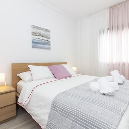 Homeforguest Amplio Apartamento En El Centro De Santa Cruz Exteriör bild