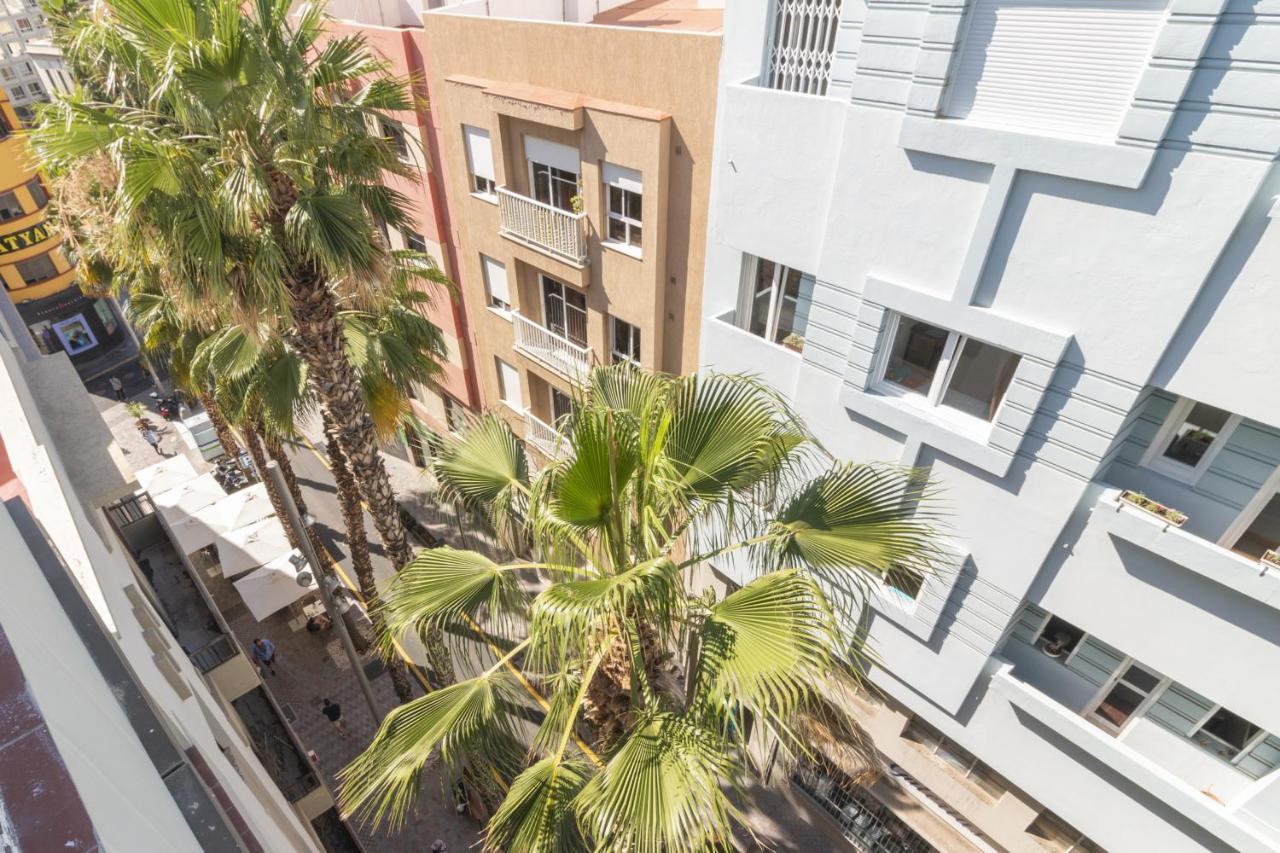 Homeforguest Amplio Apartamento En El Centro De Santa Cruz Exteriör bild